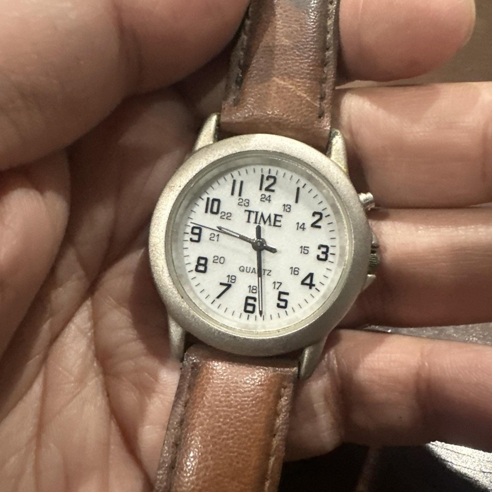 Running Vintage Time‎ Magazine Unisex Watch With Light New Battery 36mm Fit 8in